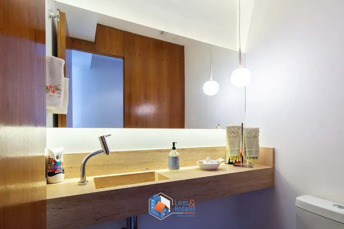 Imagem Cobertura para venda em Moema com 3 quartos, sendo 3 suítes, 389m²
