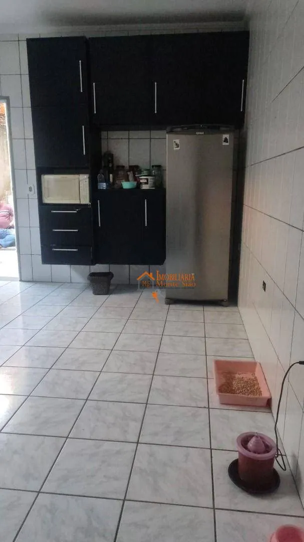 Imagem Sobrado com 4 dormitórios à venda, 125 m² por R$ 413.400,00 - Jardim São Domingos - Guarulhos/SP