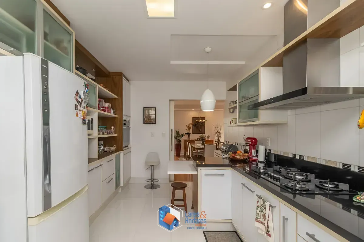 Imagem Apartamento para venda em Santa Cecília com 3 quartos, sendo 1 suíte, 210m²