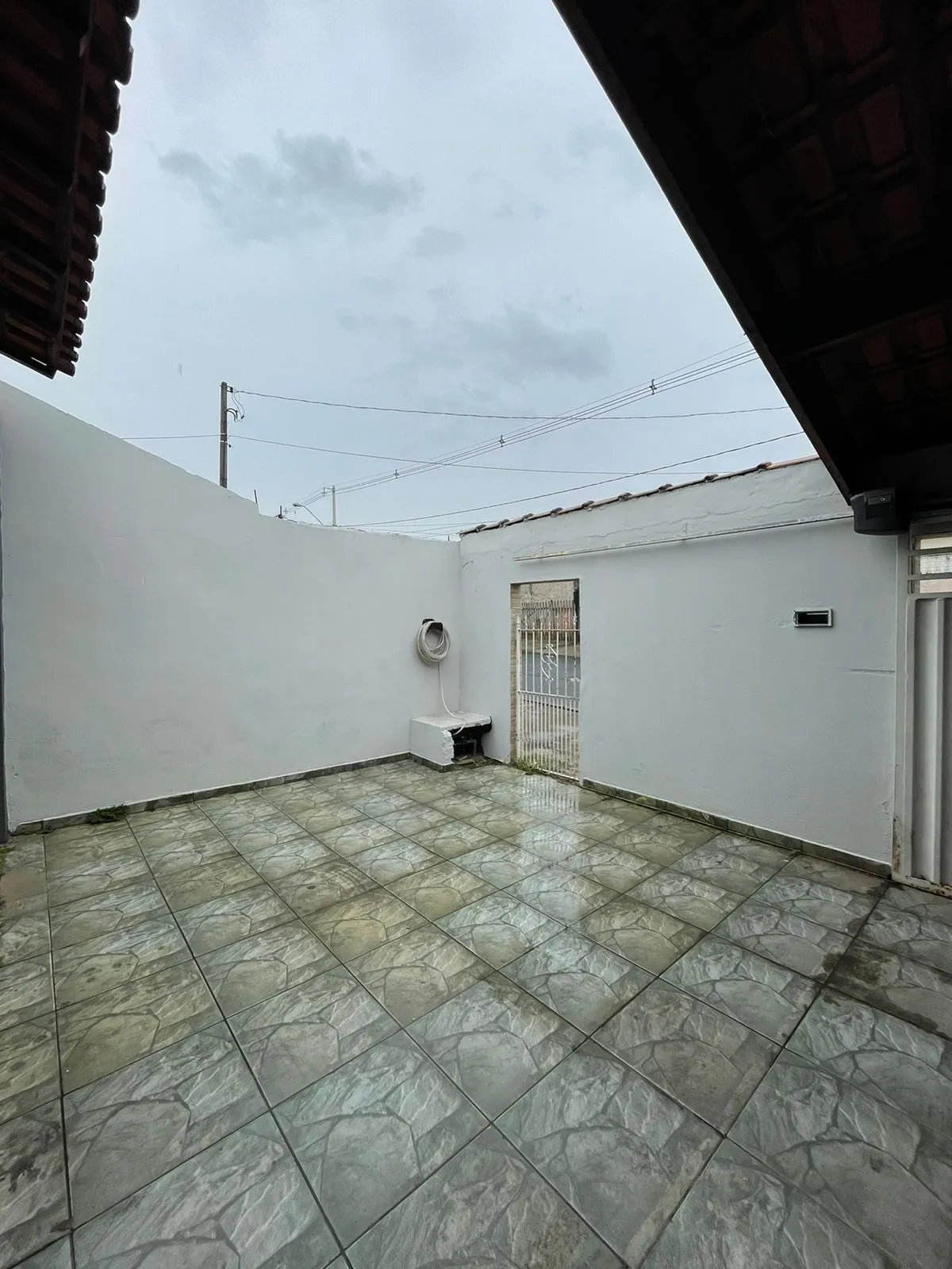 Imagem Casa Térrea com 2 Dormitórios e Área Gourmet no Bairro Ulisses Guimarães