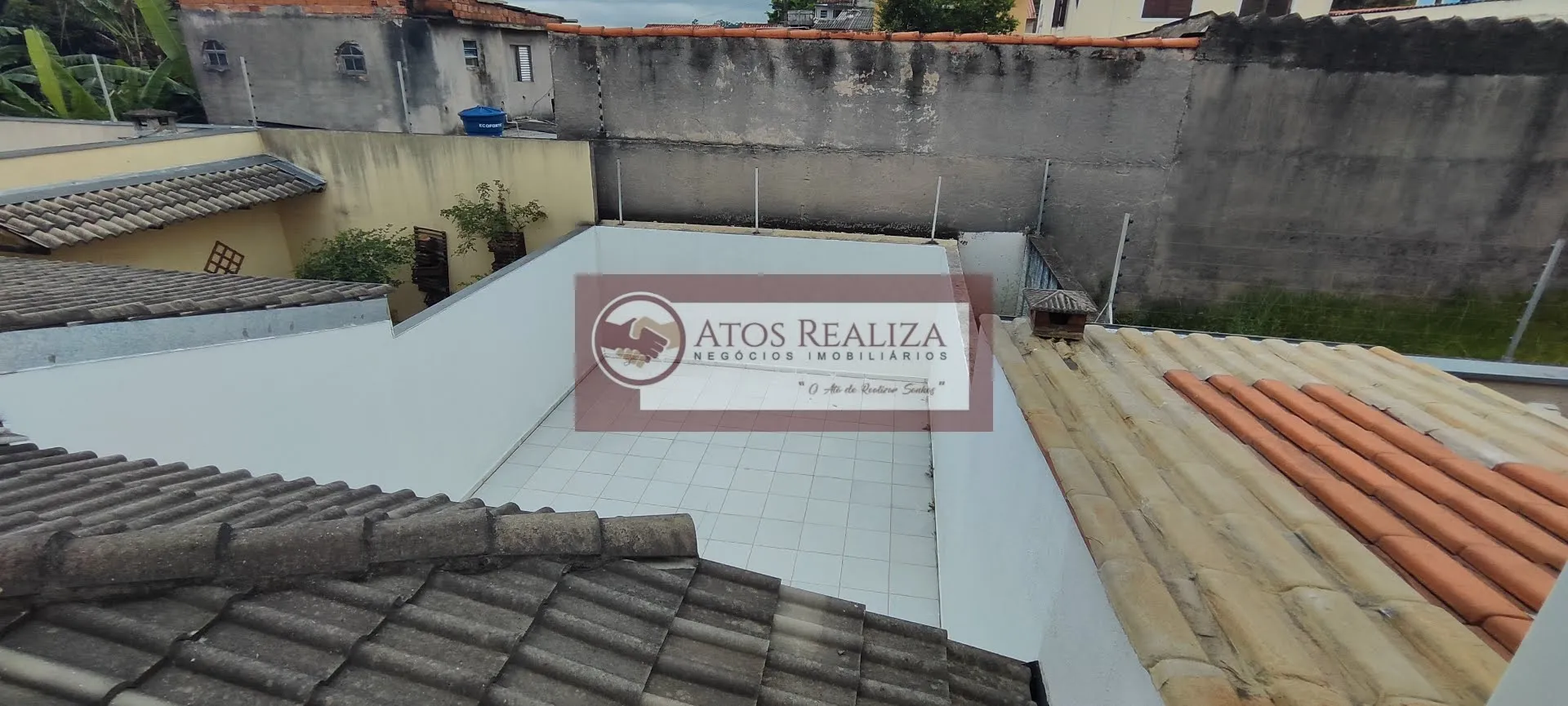 Imagem Sobrado de 3 dormitórios em Rio Bonito, São Paulo - 87m², 1 suíte, 3 banheiros - Venda e locação por R$ 1 milhão