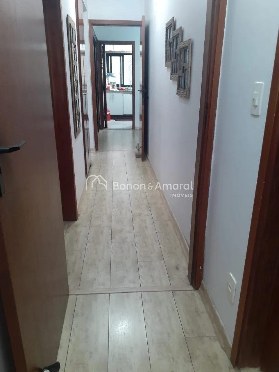 Imagem Apartamento à venda com 3 quartos, 3 banheiros e 1 vaga, 97m²