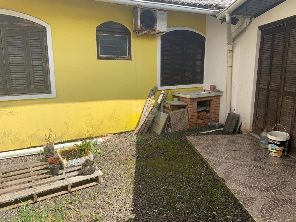 Imagem Casa para Venda - 179m², 4 dormitórios, sendo 1 suites, 3 vagas - Centro