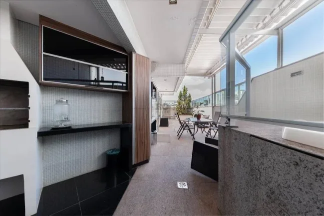 Imagem LINDA COBERTURA COM 04 QUARTOS, 05 VAGAS DE GARAGEM NA SAVASSI.