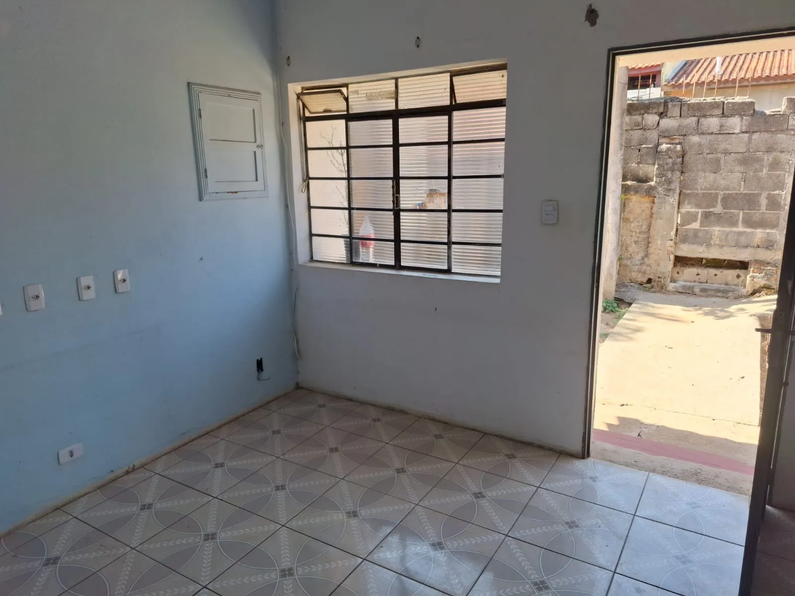 Imagem Casa à Venda no Jardim Novo Eldorado | 300 m² de Terreno | 2 Quartos e Galpão
