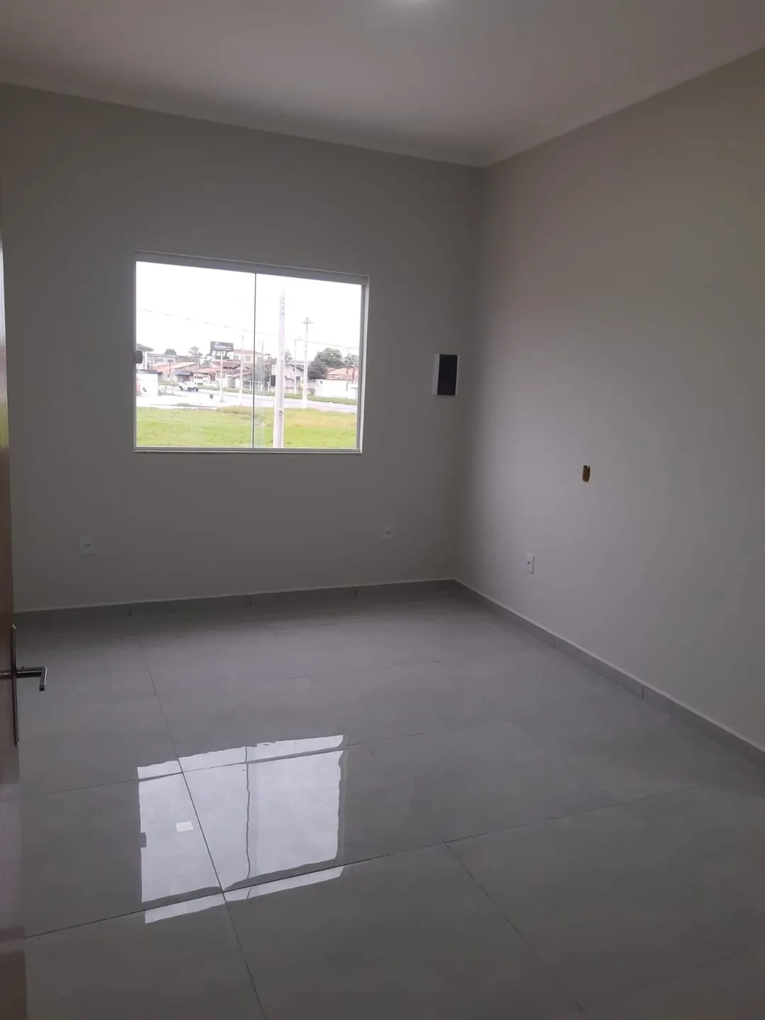 Imagem Casa à venda 2 Quartos, 1 Suite, 2 Vagas, 125M², Residencial e Comercial Portal dos Eucaliptos, Pindamonhangaba - SP