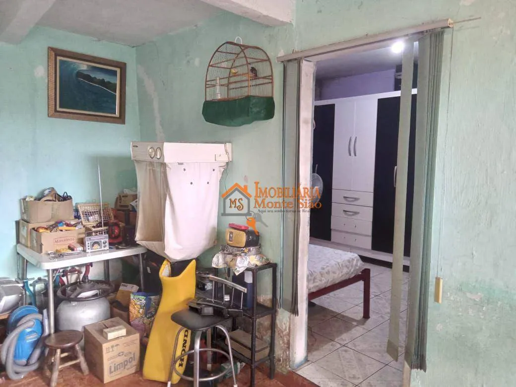 Imagem Sobrado com 6 dormitórios à venda, 200 m² por R$ 371.000,00 - Jardim São Domingos - Guarulhos/SP