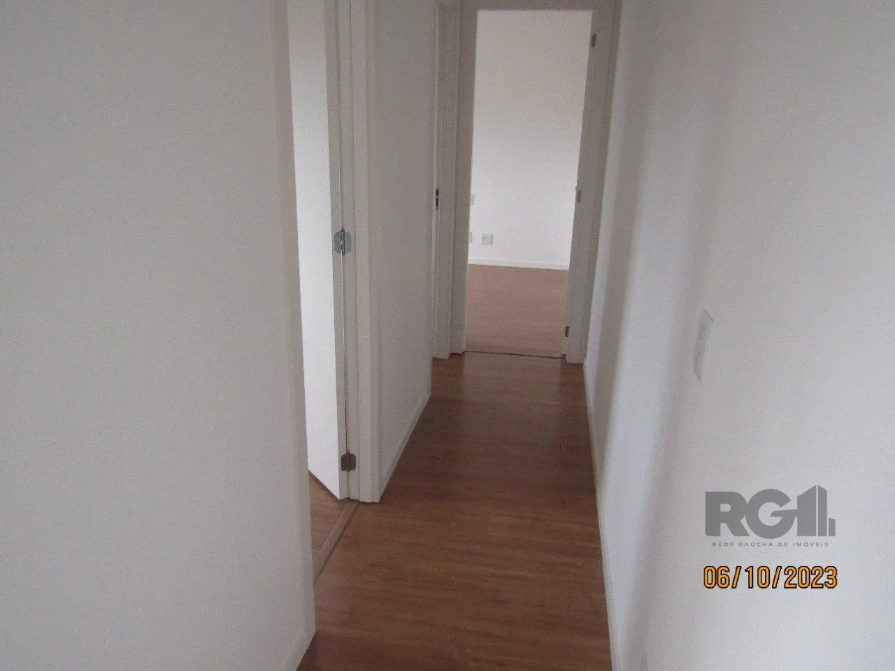 Imagem Apartamento para Venda - 56m², 2 dormitórios, 1 vaga - Azenha