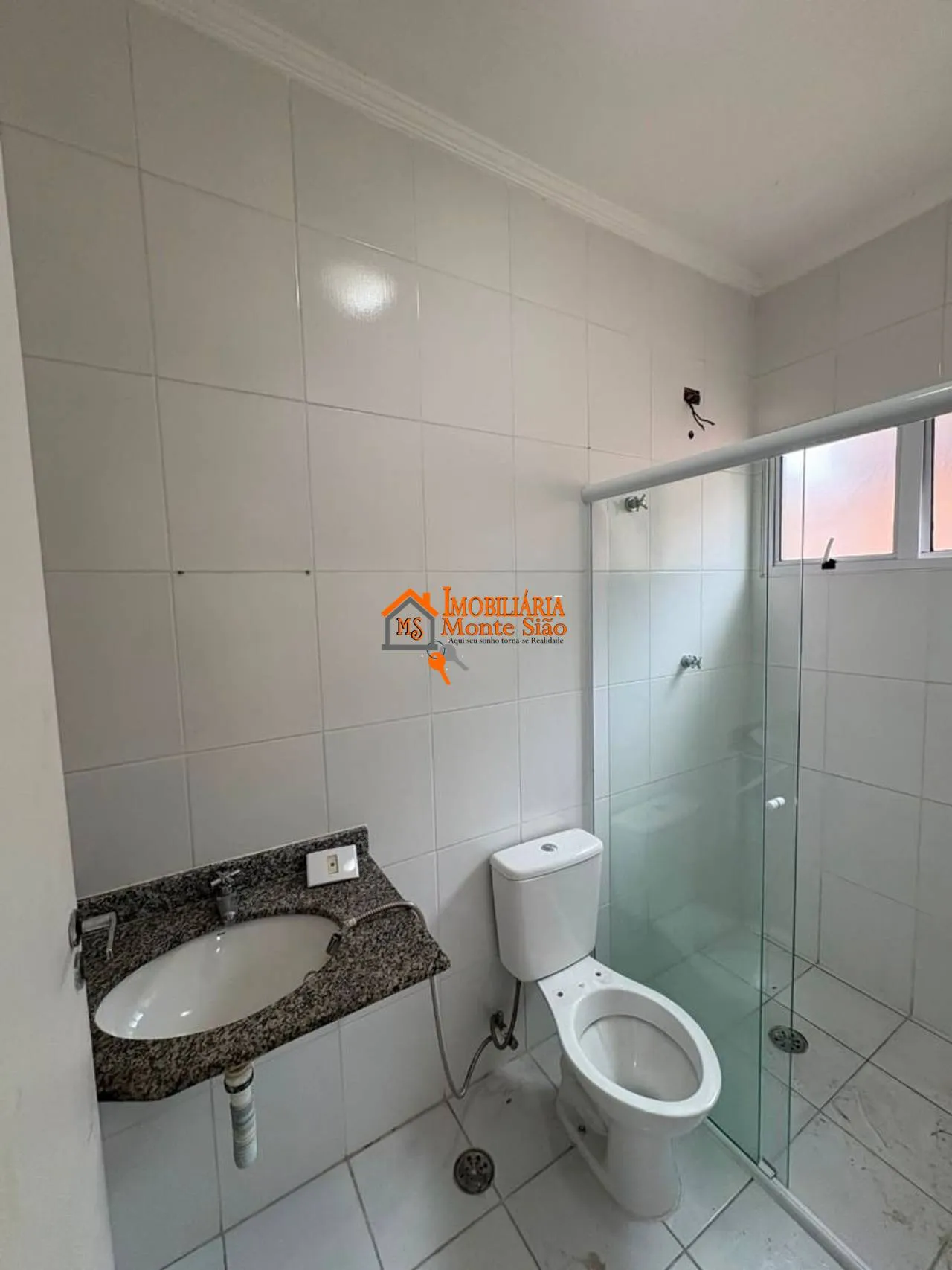 Imagem Sobrado com 2 dormitórios à venda, 70 m² por R$ 380.000,00 - Jardim Aracaré - Itaquaquecetuba/SP