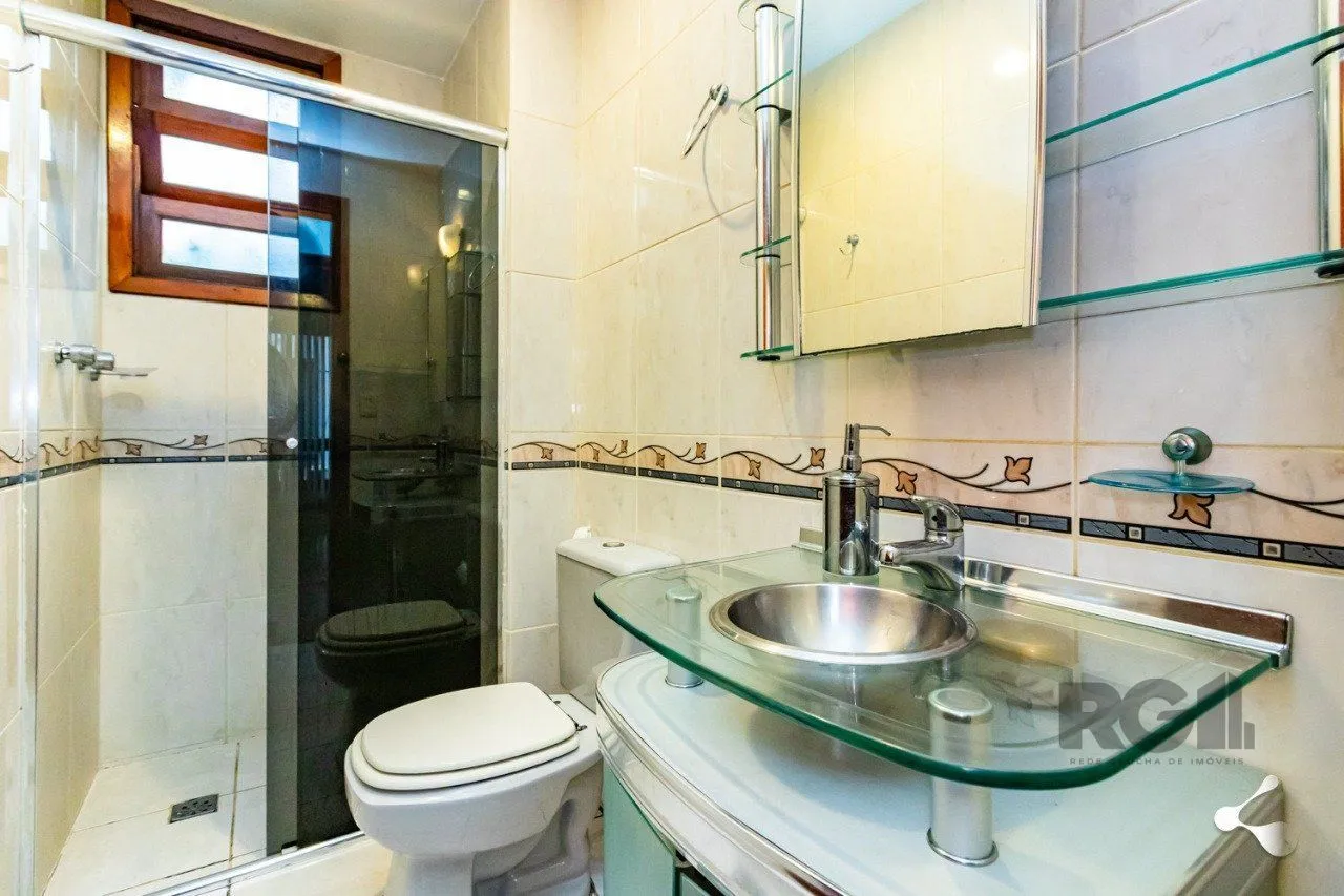 Imagem Apartamento com 2 dormitórios e 1 vaga de garagem escriturada bairro Rio Branco