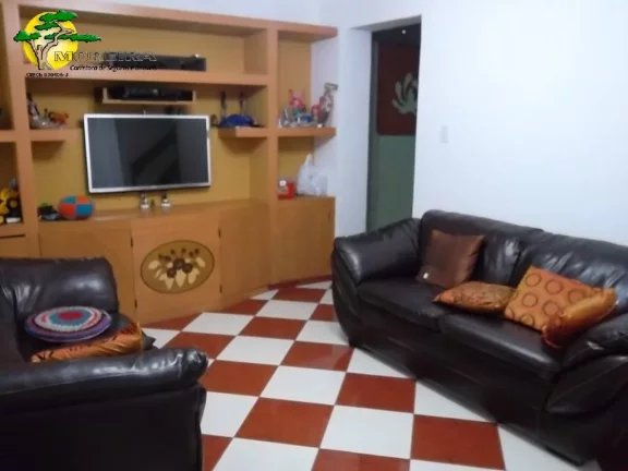 Imagem SOBRADO C/ 210M², 3 DORMS, 2 VAGAS E 4 WCS NA VILA STA TEREZINHA