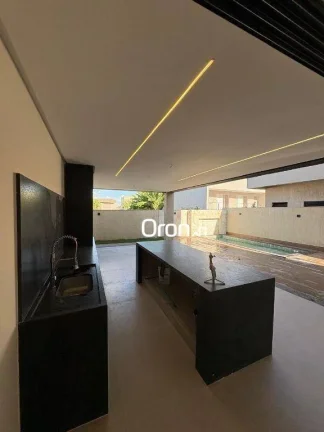 Imagem Sobrado à venda, 320 m² por R$ 3.200.000,00 - Portal do Sol Green - Goiânia/GO