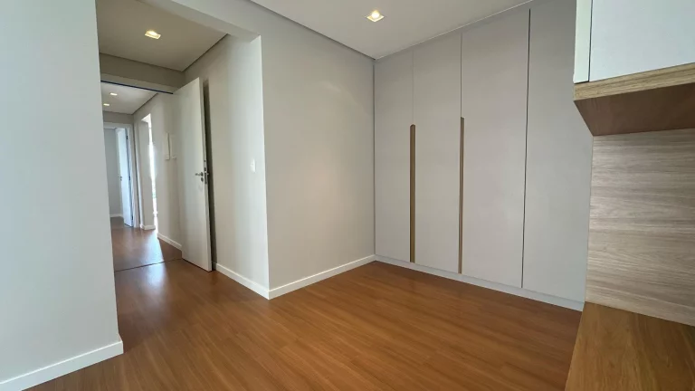 Imagem Apartamento 3 quartos sendo 1 suíte para venda no bairro Madureira em Caxias do Sul