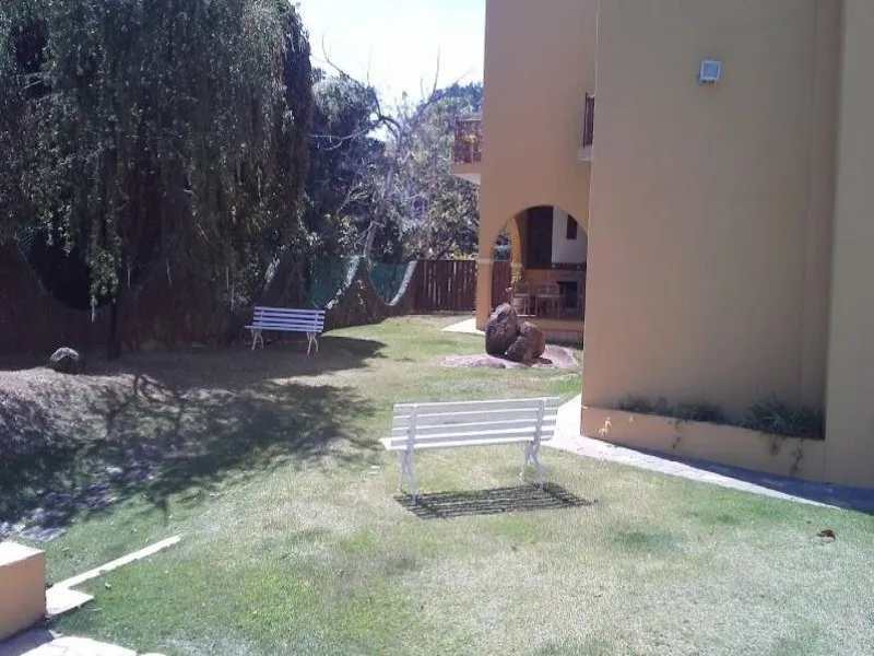 Imagem Casa de Luxo em Condomínio de Prestígio em Valinhos-SP: 4 suítes, uma independente, 3 salas, escritório, 6 banheiros, 4 vagas, 400m², em meio ao verde
