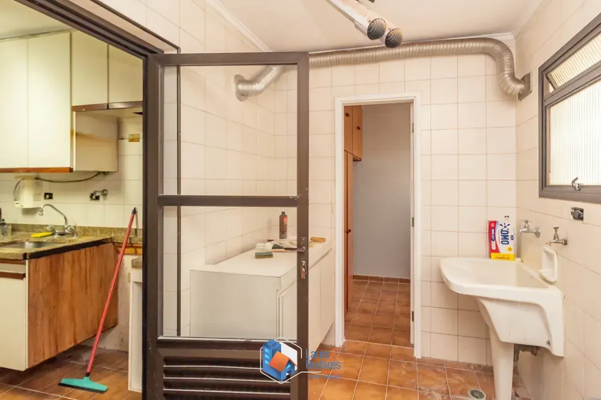 Imagem Apartamento para venda em Moema com 3 quartos, sendo 1 suíte, 113m²