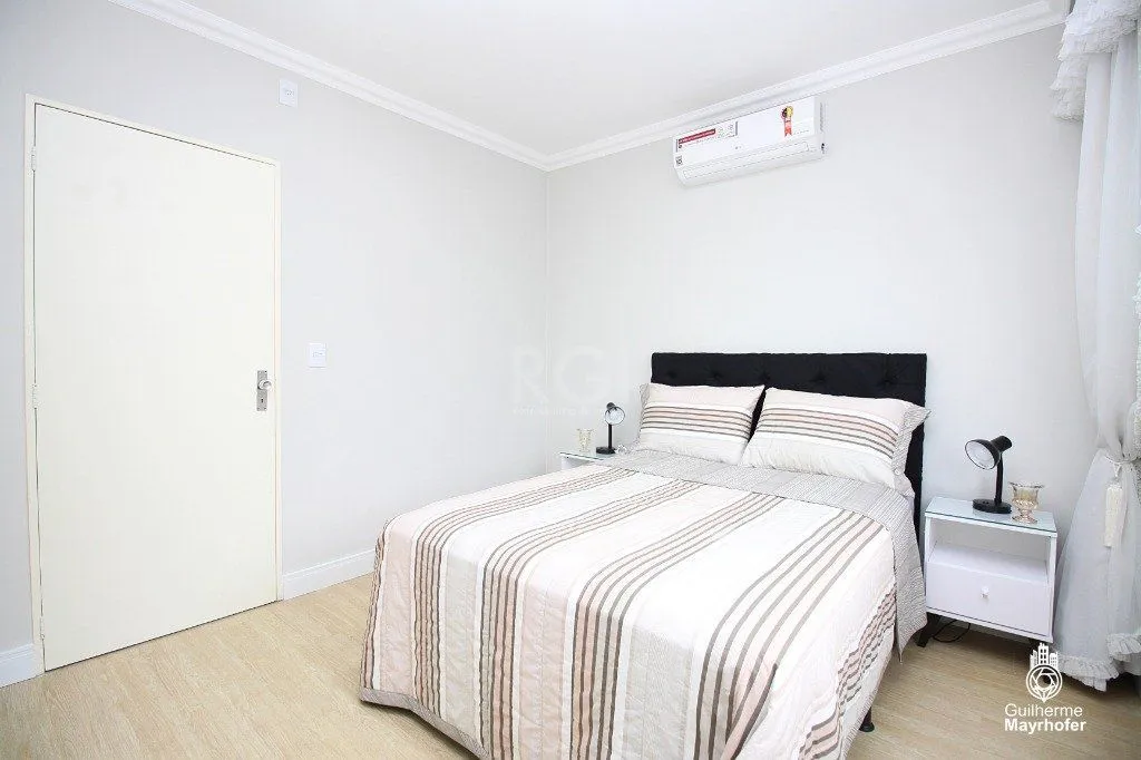 Imagem Apartamento para Venda - 43m², 1 dormitório, 2 vagas - Cristo Redentor