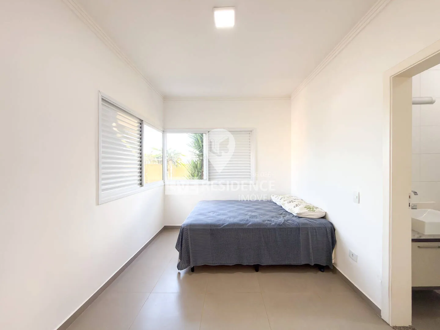 Imagem Casa de Luxo no Condomínio Sete Lagos em Itatiba com 4 Quartos e Lazer