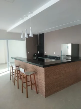 Imagem Belíssimo 2 quartos sendo uma suíte . Prédio com área de lazer.