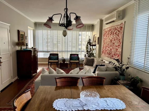 Imagem Oportunidade única na Beira-Mar Norte! Apartamento com hall e elevador privativo, vista parcial par...
