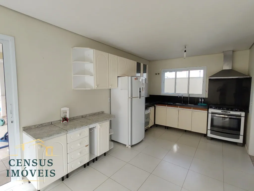 Foto do imóvel: Residência Impecável no Jardim Panorama: 3 Quartos, 2 Suítes, 3 Salas, 4 Banheiros, 4 Vagas de Garagem, 316, 64m² - Vinhedo-SP em Jardim Panorama