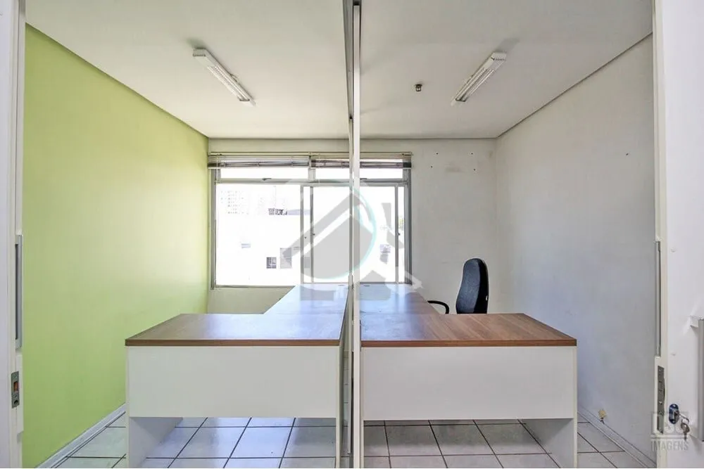 Imagem Se você busca um espaço funcional e bem estruturado para o seu negócio, esta é a escolha ideal p...