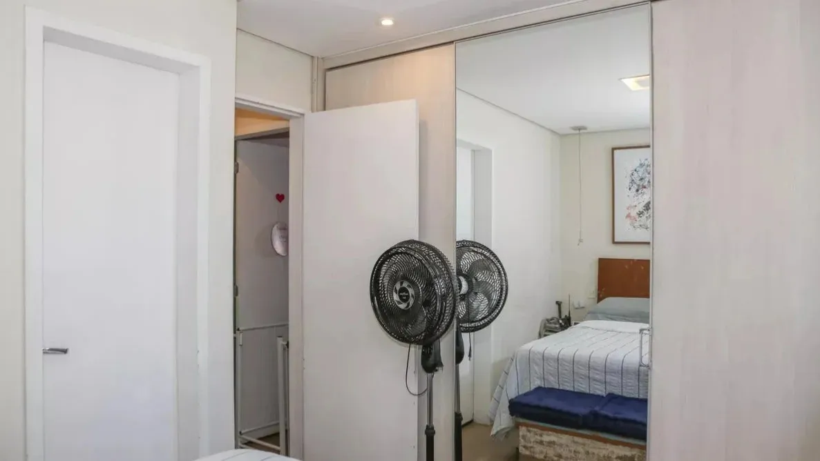 Imagem Apartamento para Venda em São Paulo, Lapa, 2 dormitórios, 1 suíte, 2 banheiros, 2 vagas