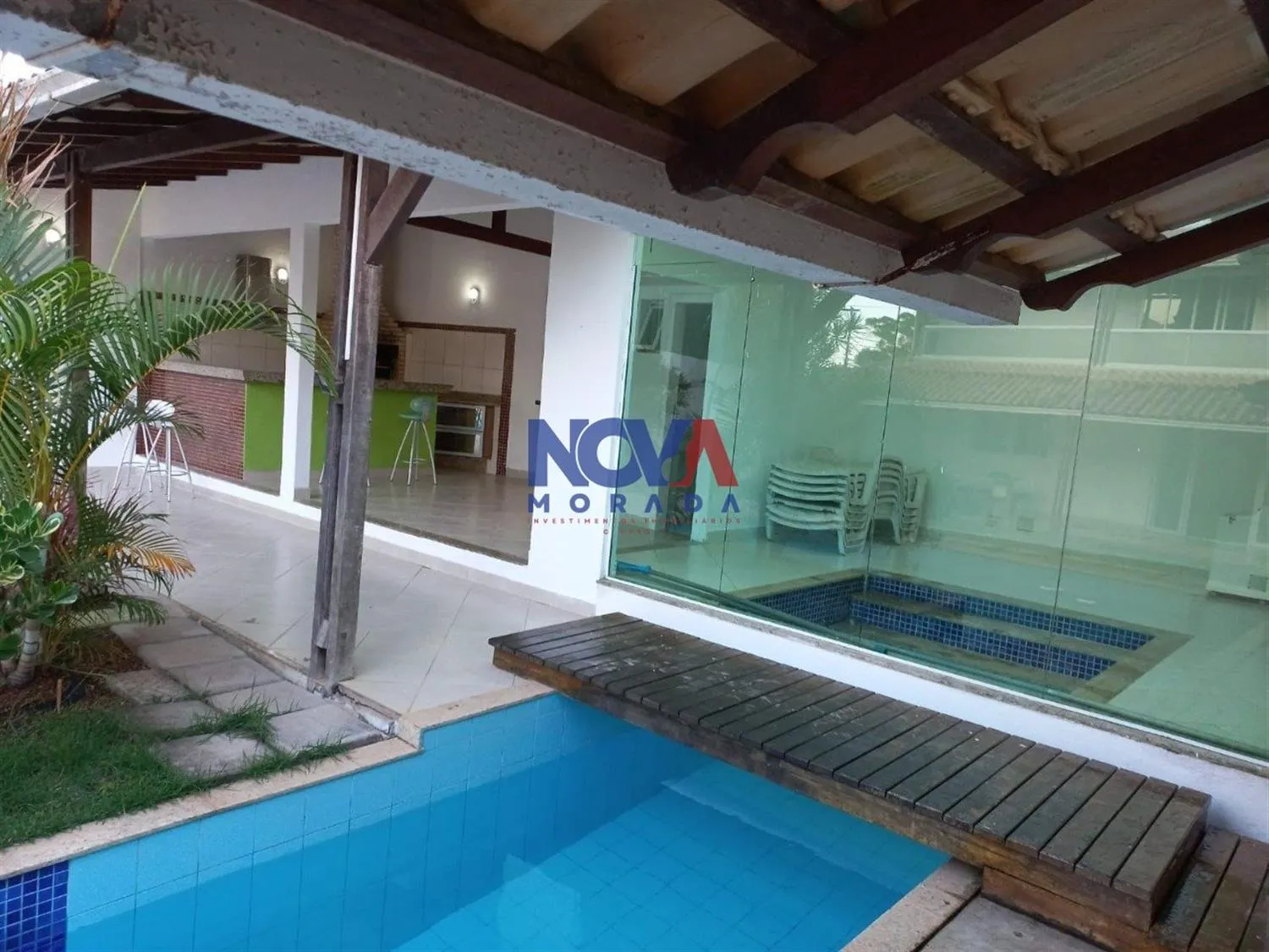 Imagem Casa com 4 quartos à venda em Vila Velha