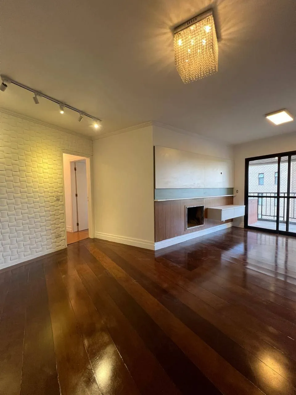 Imagem Oportunidade: Apartamento no Centro de Alphaville, Barueri - SP