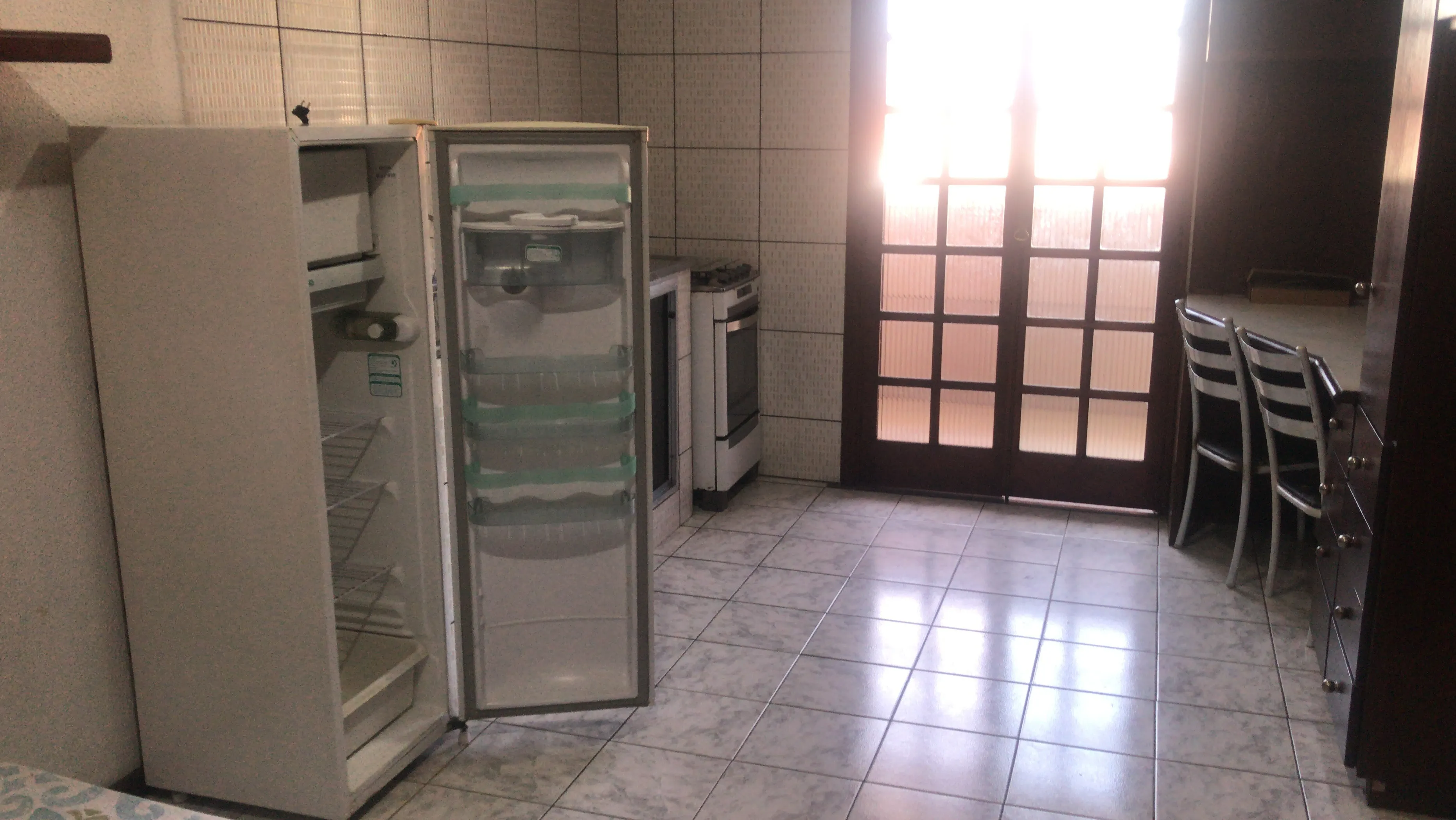 Imagem Oportunidade de 18 Kitnets mobiliadas no Jardim Tatiana.