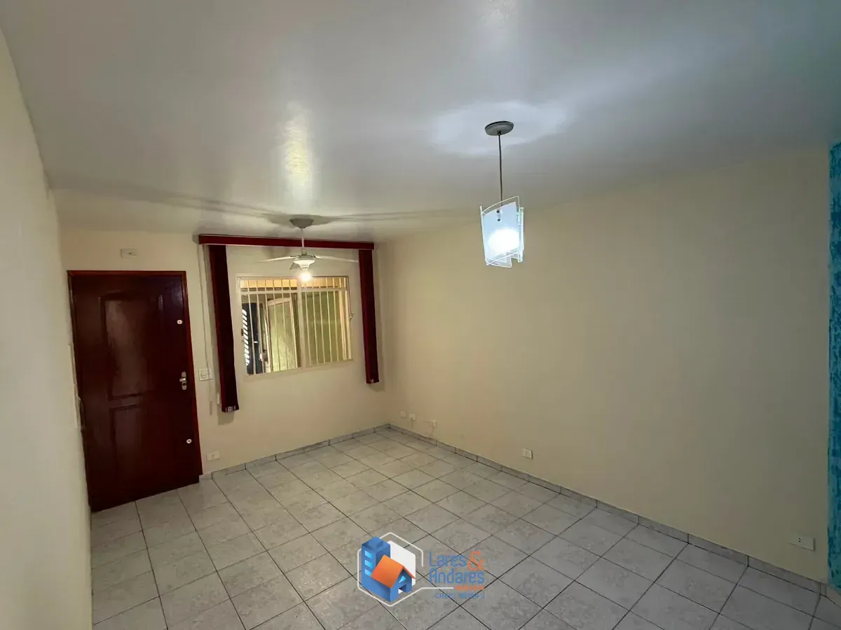Imagem Sobrado para venda em Vila Guedes com 3 quartos, 79m²
