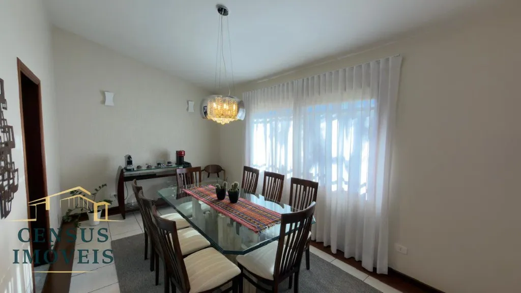 Foto do imóvel: Belíssima casa à venda com 4 quartos, no Condomínio Marambaia em Vinhedo. em Condomínio Marambaia