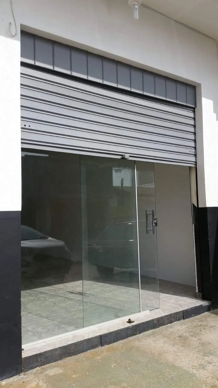 Imagem Comercial à venda e locação 3 Quartos, 200M², Jardim das Bandeiras, Taubaté - SP