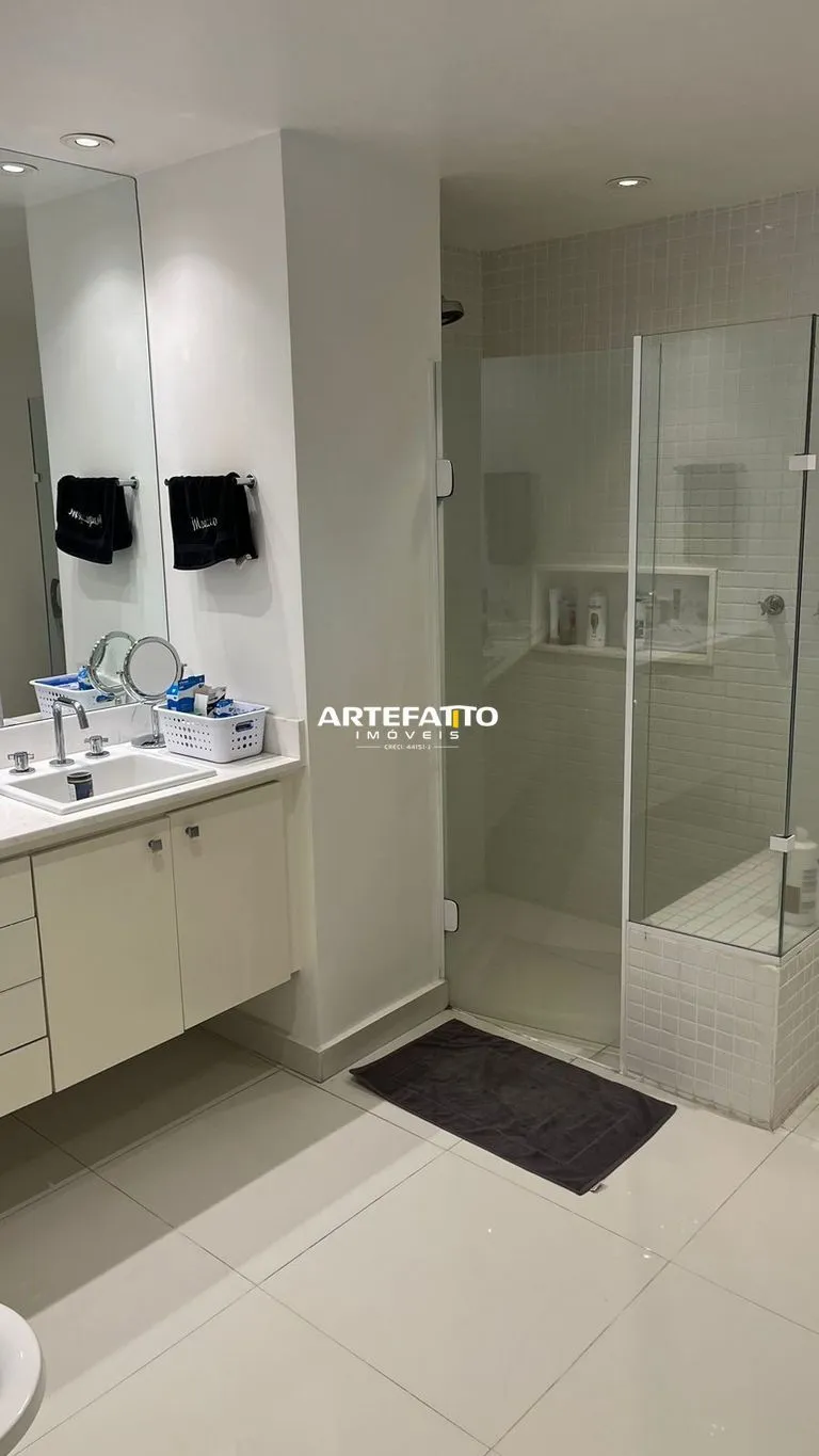 Imagem Apto 4 suítes , 4 vagas determinadas - 275m2