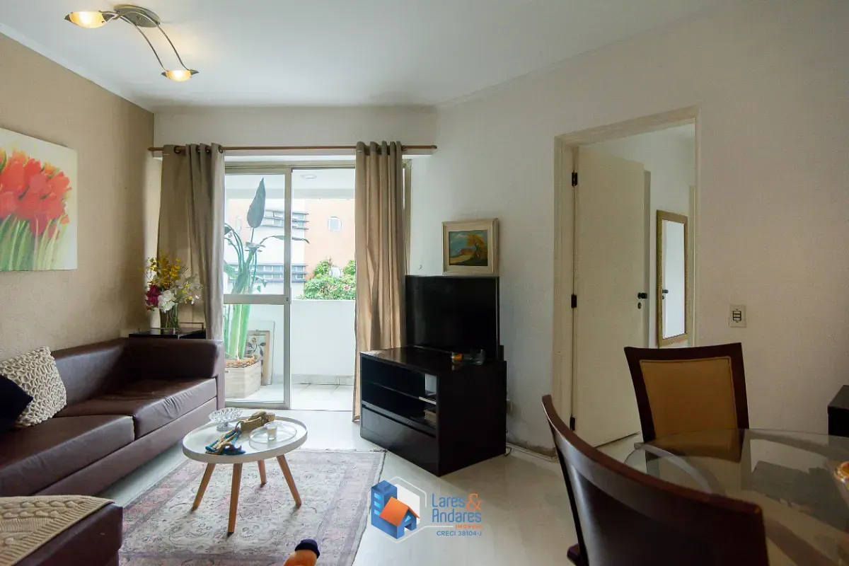 Foto do imóvel Apartamento para venda em Pinheiros com 3 quartos, sendo 1 suíte, 90m² em Rua Alves Guimarães