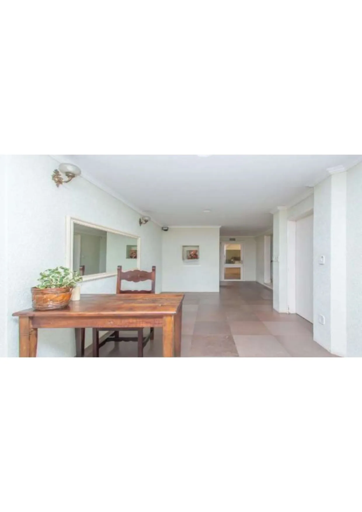 Imagem Apartamento 3 dormitórios com vaga px ao Hospital de Clínicas