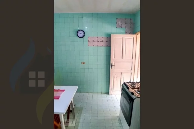 Imagem Casa de 3 dormitórios sendo 1 suíte, 2 banheiros, 2 vagas, com 110m² em Paulicéia, São Bernardo do Campo