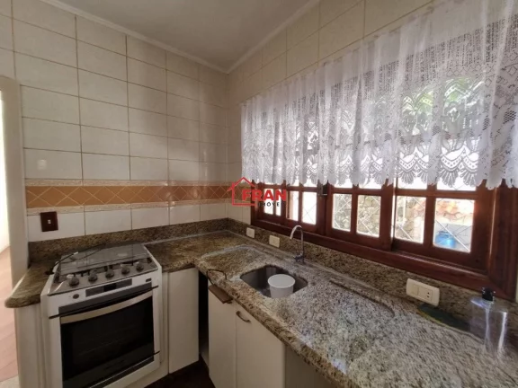 Imagem Belíssima Casa Alto Padrão em Condomínio fechado no Córrego