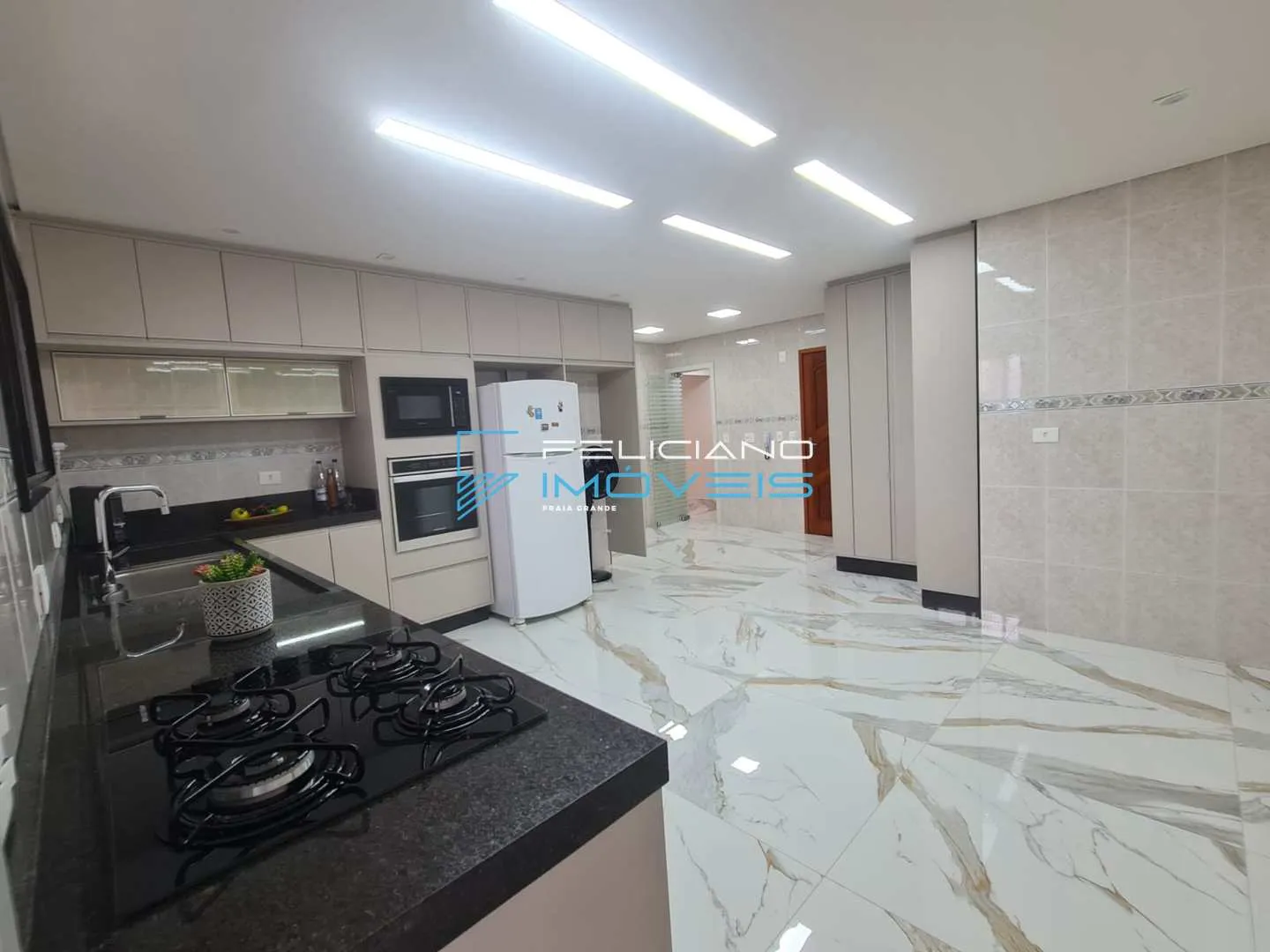 Imagem Apartamento com 3 quartos, Guilhermina, Praia Grande - R$ 1.1 mi, Cod: 6581