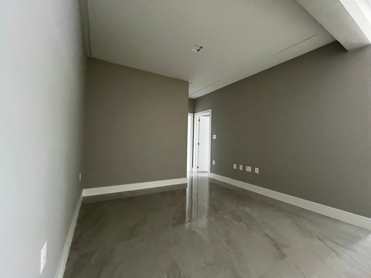 Imagem Apartamento com vista para o mar à venda com 100m2 por R$ 2.000.000,00