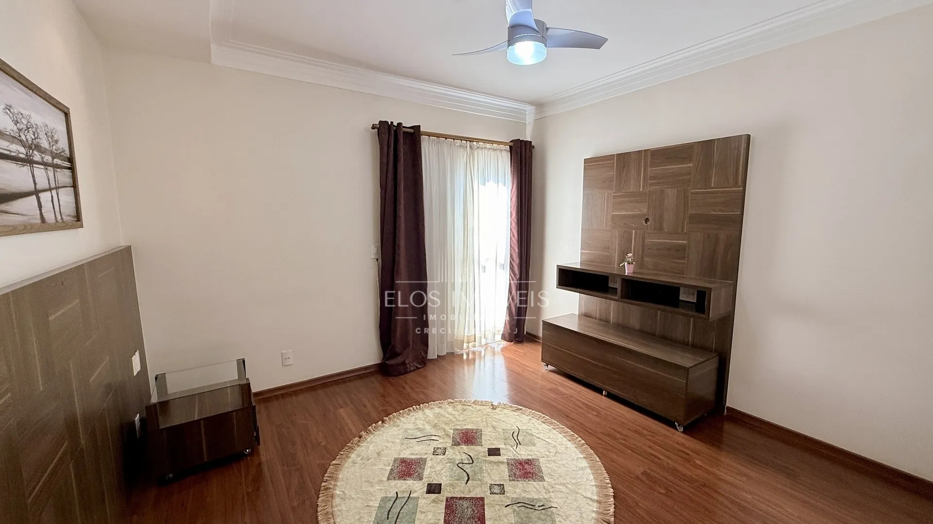 Imagem Sobrado de 3 quartos, 256m² no bairro Jardim Terras de Santa Elisa, em Limeira