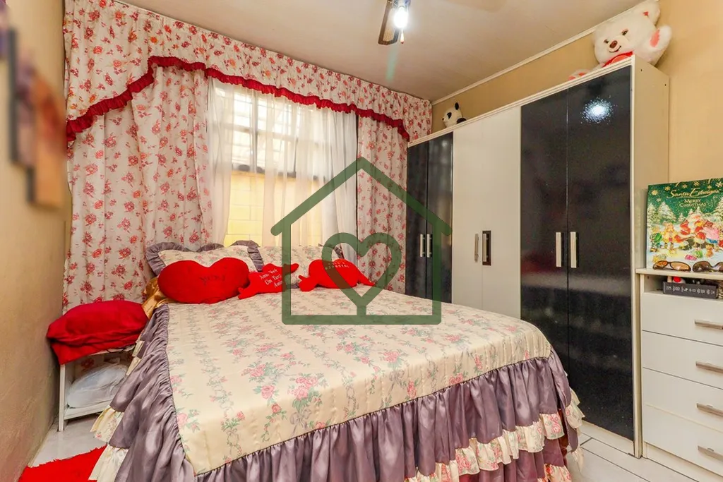 Imagem Casa a venda no Parque Santa Fé, Zona Norte de Porto Alegre/RS.
Casa com 3 dormitórios amplos sent...