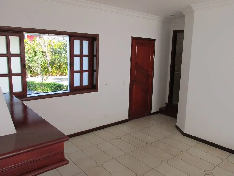Imagem Sobrado para venda e locação em condomínio Residencial 6