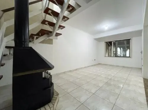 Imagem Casa de Condomínio com 3 Quartos e 2 banheiros à Venda, 83 m² De? R$ 470.000 por R$ 399.000 na Zona sul de Porto Alegre