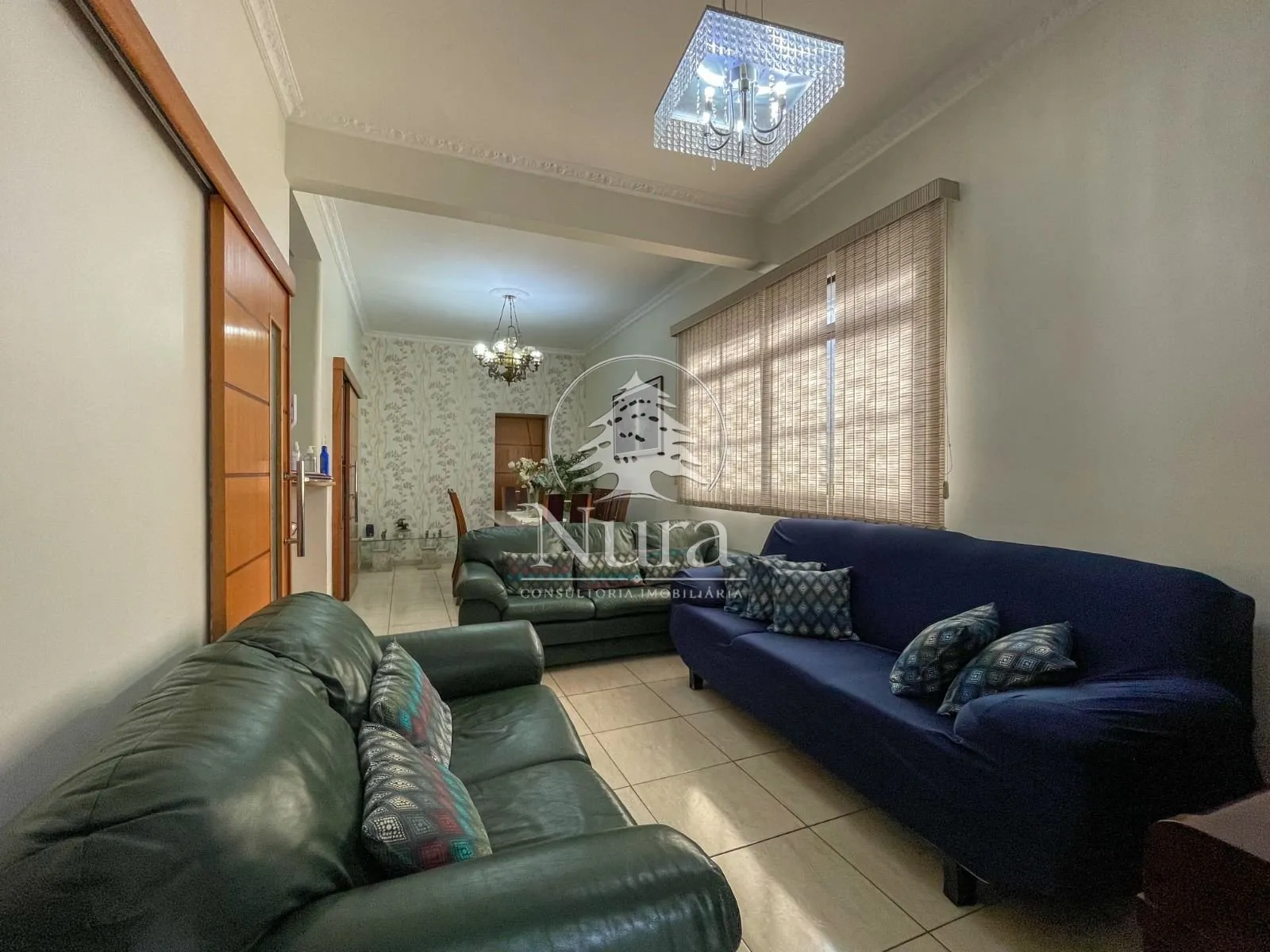Imagem Sobrado de 4 quartos, 150m² no bairro Gonzaga, em Santos
