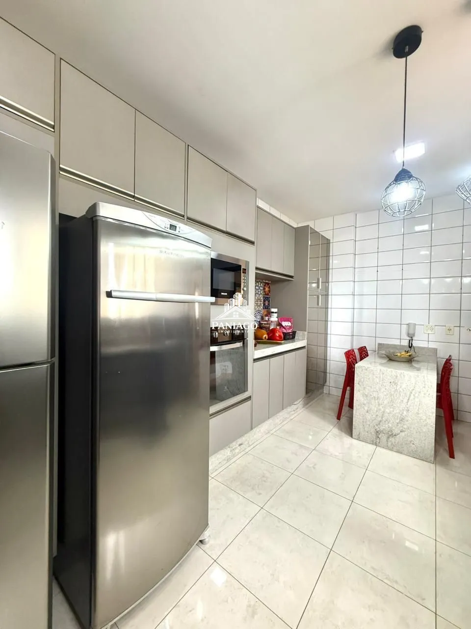 Imagem APARTAMENTO SEMIMOBILIADO À VENDA - EDIFÍCIO CECÍLIA MEIRELES