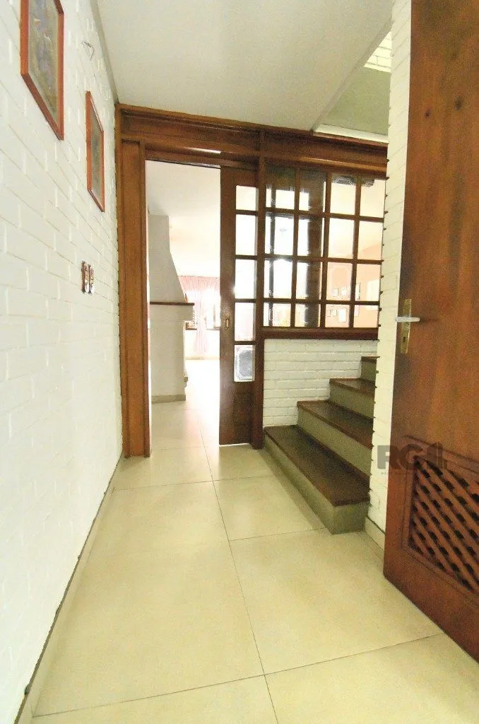 Imagem CASA - 5 dorms. - 3 vagas - 290 m² - MENINO DEUS