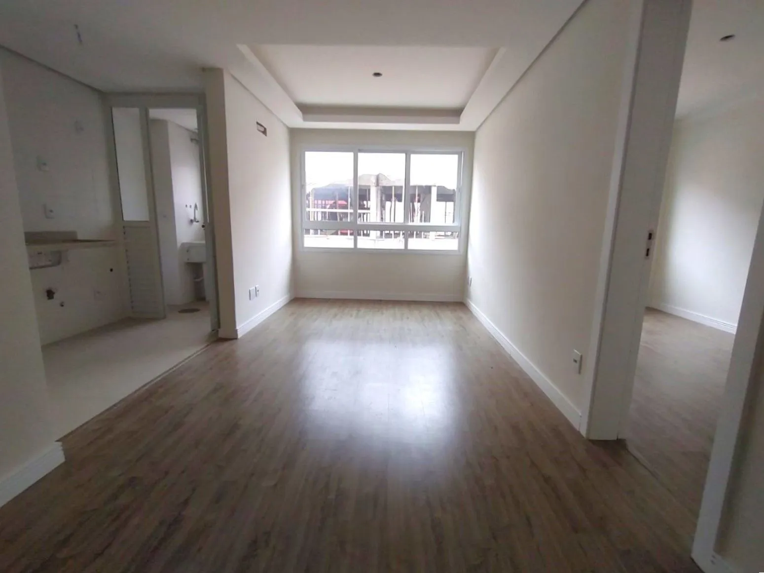 Imagem APARTAMENTO 1 DORMITÓRIO COM SUÍTE, COZINHA AMERICANA, LAVABO E AMPLO LIVING NO BOM FIM!