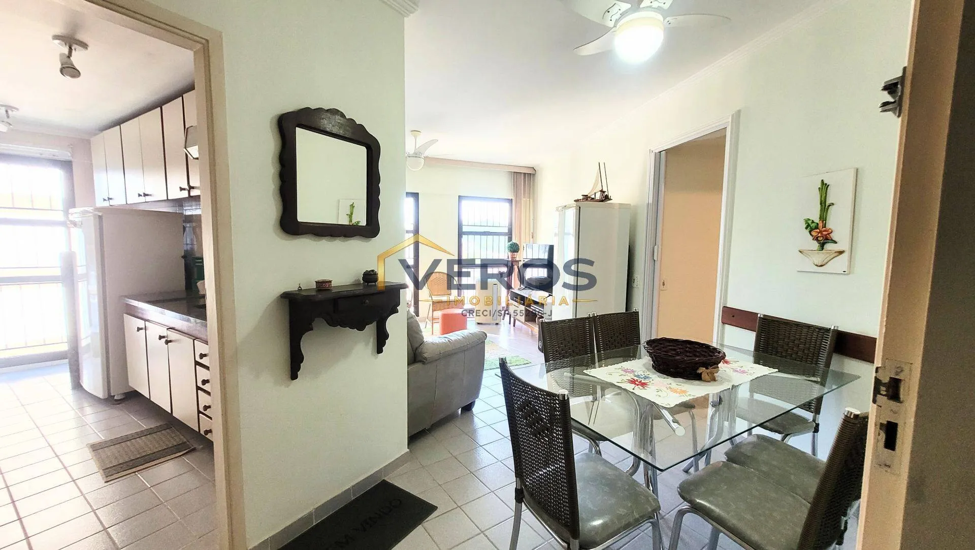 Imagem Apartamento na orla da praia Venda no prédio redondo na Martim de Sá