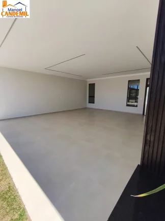 Imagem Casa Alto Padrão à venda em Joinville/SC