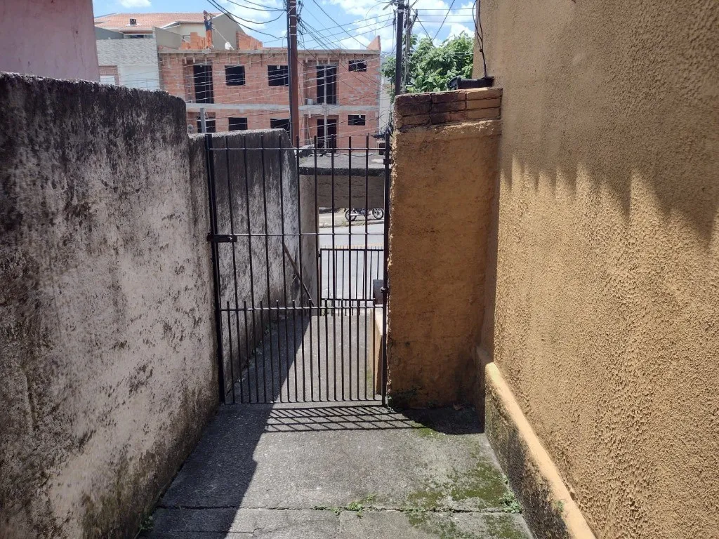 Imagem Imperdível Casa à Venda em Santo André-SP, Parque Oratório: 6 Quartos, 3 Banheiros, 2 Vagas, 430m² de Área